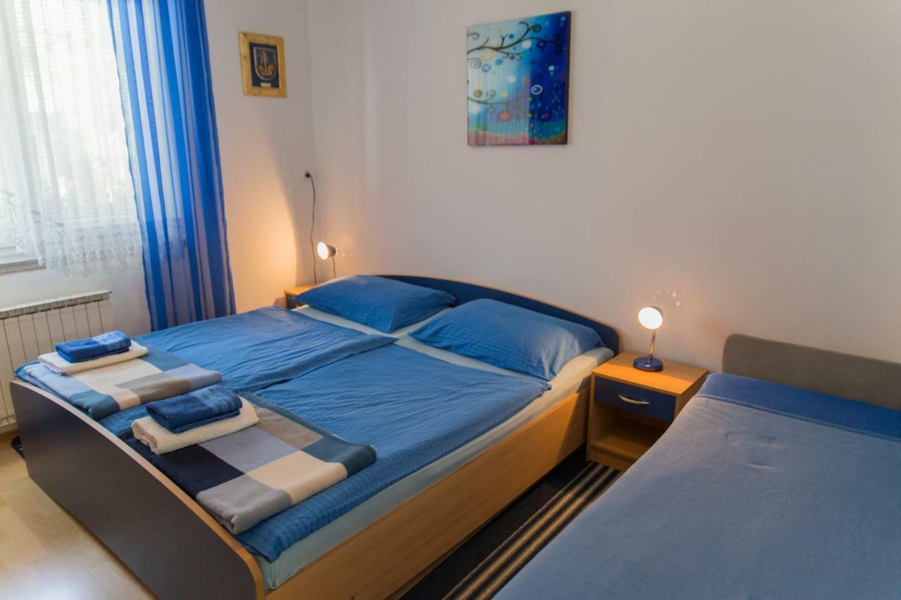 Apartmaji Gros ครานสกา โกรา ภายนอก รูปภาพ